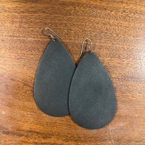 Nickel & Suede | Textured Black Teardrop Earrings
